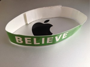 1249293-bracelet-apple-greve-believe