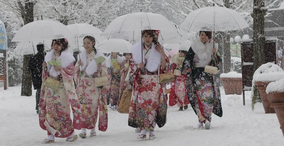 pendant ce temps l u00e0  il neige aussi au japon