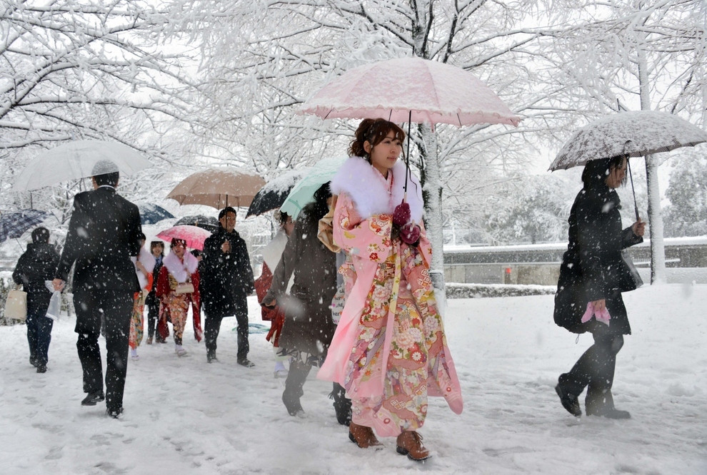 Pendant ce temps là, il neige aussi au Japon